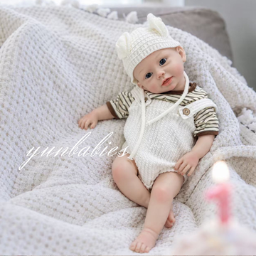 Julian 18-inch full silicone reborn baby doll – drinking and wetting