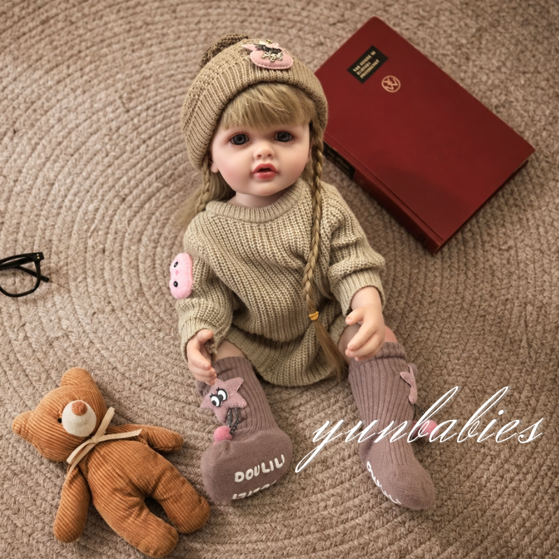 Daisy 22-inch realistic vinyl reborn baby doll product image