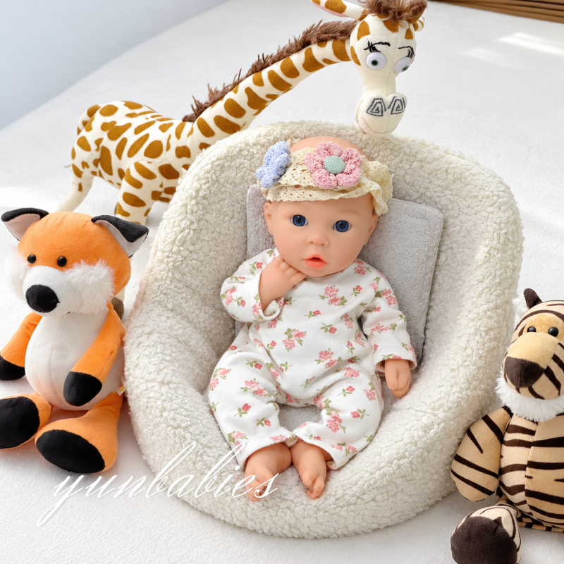 Ivy realistic 13-inch platinum silicone reborn doll image