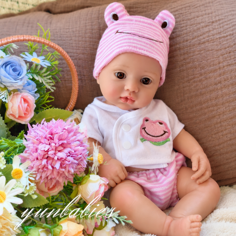 Stella 13-inch drinking and wetting full body silicone reborn baby doll photo