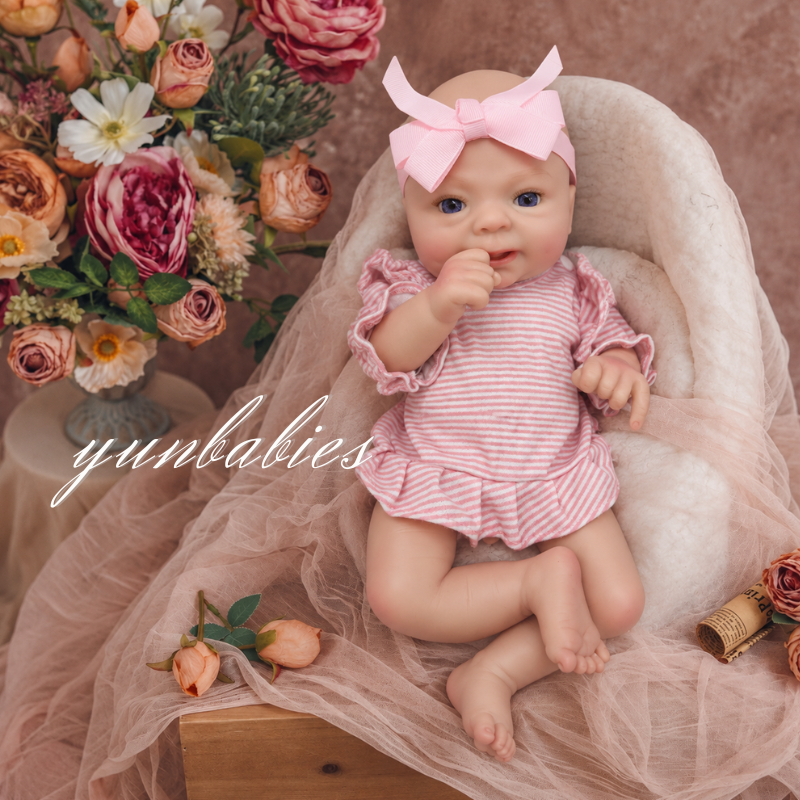 Qin 16-inch sleeping full silicone reborn baby doll product photo