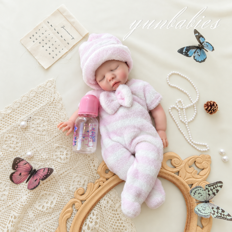 Freya 16-inch realistic silicone reborn baby doll photo