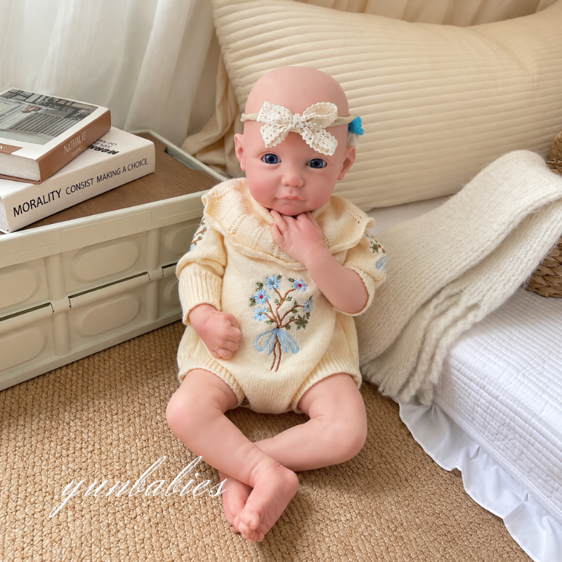 Liora 18-inch full silicone reborn baby doll – sleeping