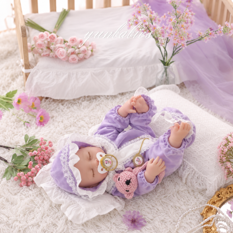 Ella 13-inch full silicone reborn baby doll – sleeping